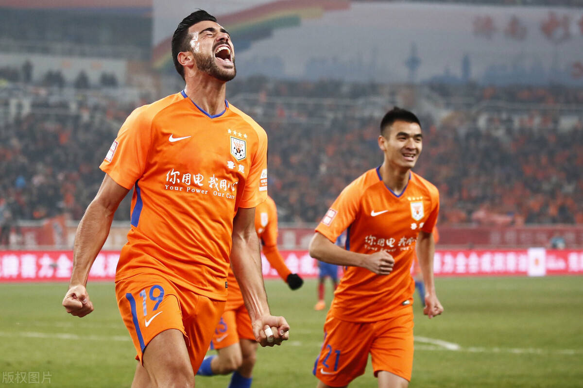 关于山东鲁能客场负于广州富力,失去领先优势的信息 关于山东鲁能客场负于广州富力,失去领先优势的信息